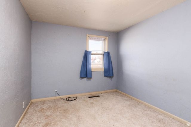 208 S 400 W, Richfield, UT 84701