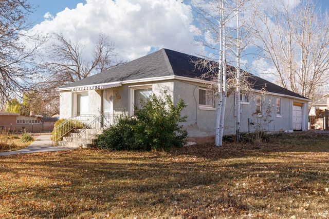 208 S 400 W, Richfield, UT 84701