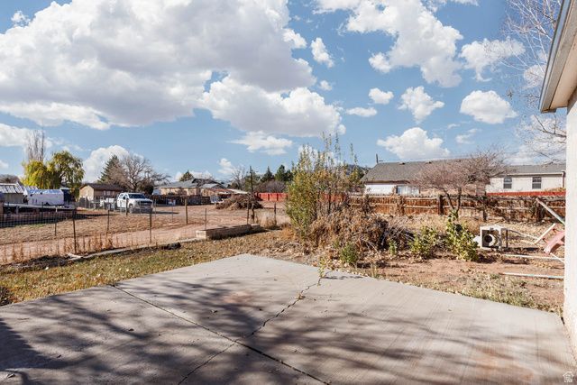 208 S 400 W, Richfield, UT 84701