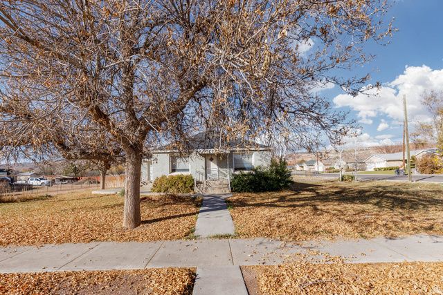 208 S 400 W, Richfield, UT 84701