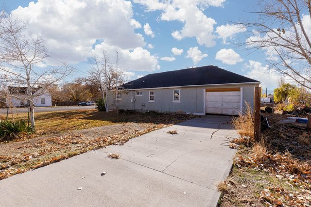 208 S 400 W, Richfield, UT 84701