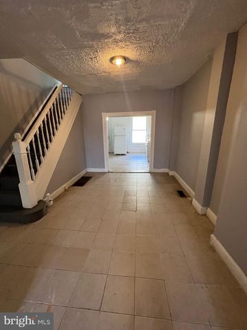 211 S HILTON ST, Baltimore, MD 21229