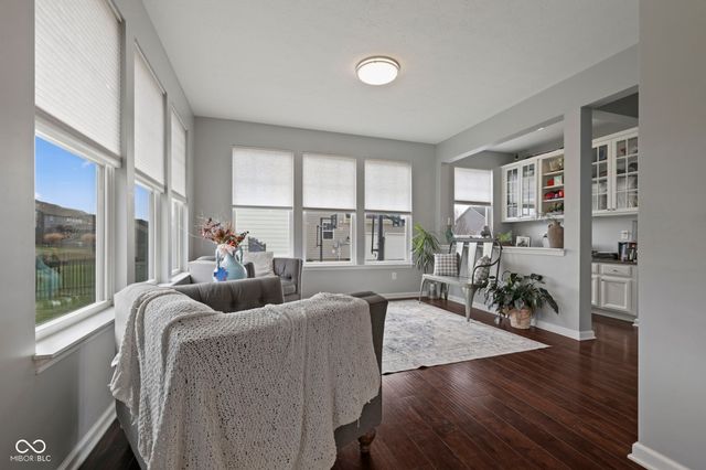 10283 Sinndar Lane, Fishers, IN 46040