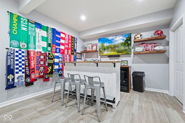 10283 Sinndar Lane, Fishers, IN 46040