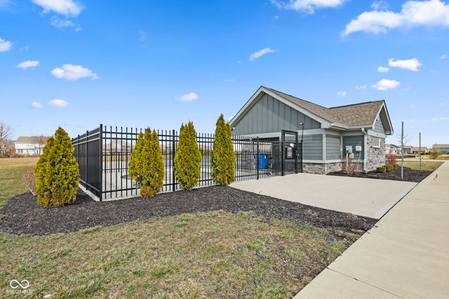 10283 Sinndar Lane, Fishers, IN 46040