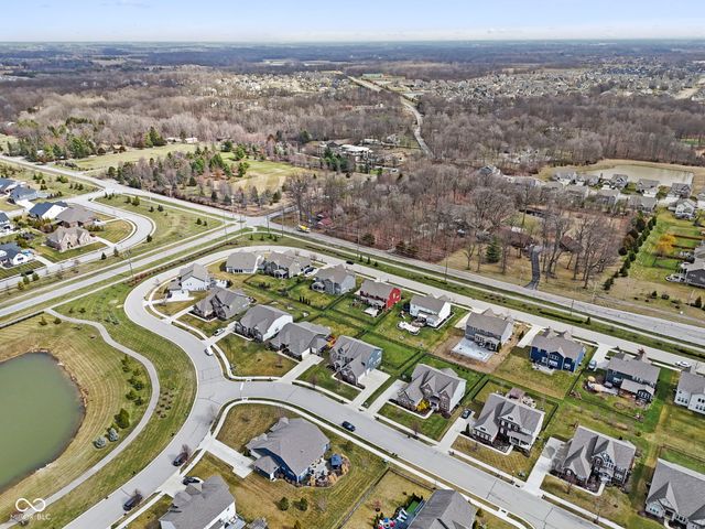 10283 Sinndar Lane, Fishers, IN 46040