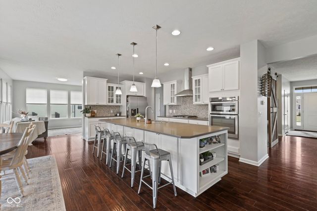 10283 Sinndar Lane, Fishers, IN 46040