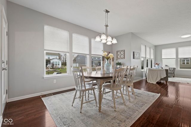 10283 Sinndar Lane, Fishers, IN 46040