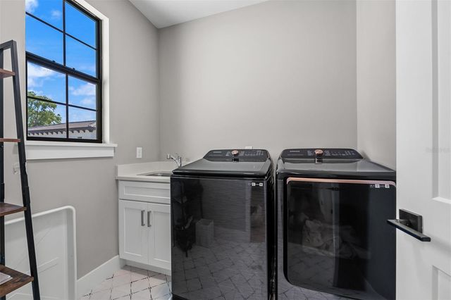 1407 MILLER AVENUE, Winter Park, FL 32789