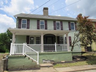 18 Center Street, Fayette City, PA 15438
