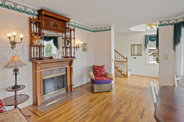 132 Forest Avenue, Pacific Grove, CA 93950