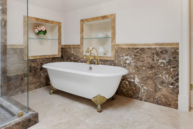 132 Forest Avenue, Pacific Grove, CA 93950