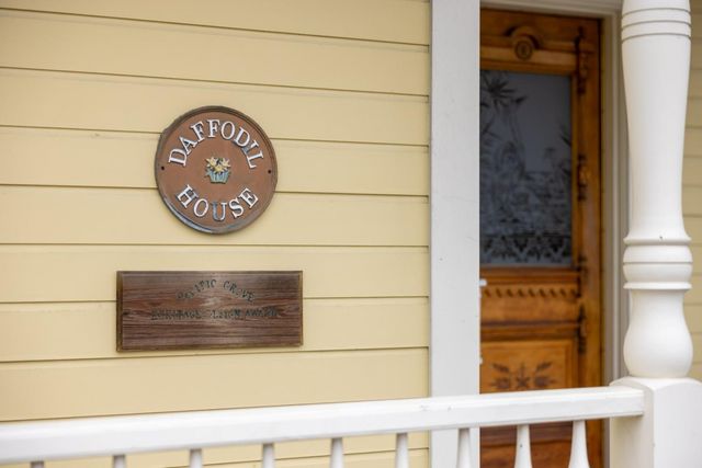 132 Forest Avenue, Pacific Grove, CA 93950