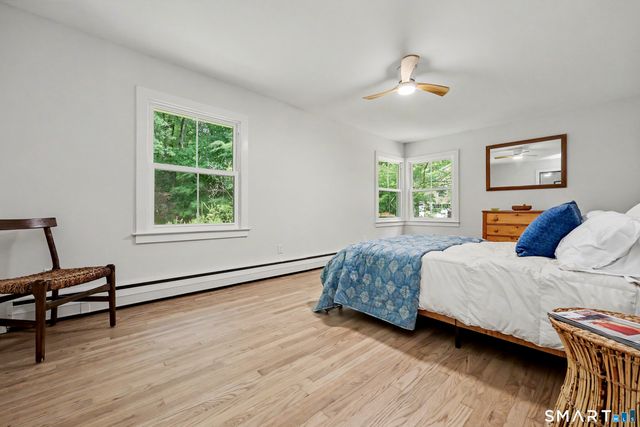 24 Wills Road, Newtown, CT 06470