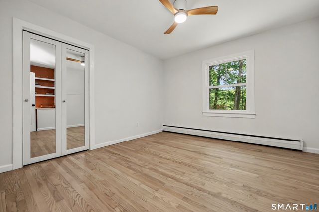 24 Wills Road, Newtown, CT 06470