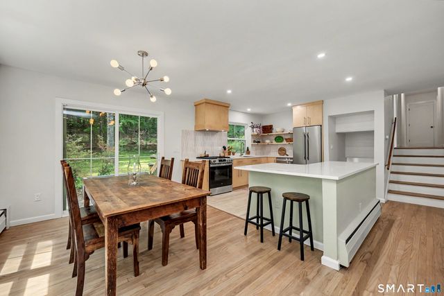 24 Wills Road, Newtown, CT 06470