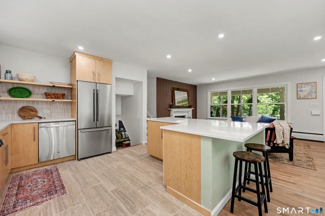 24 Wills Road, Newtown, CT 06470