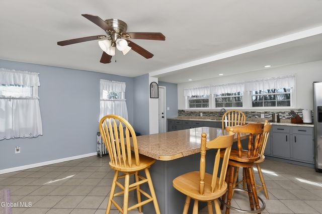 1321 Helderberg Avenue, Rotterdam, NY 12306