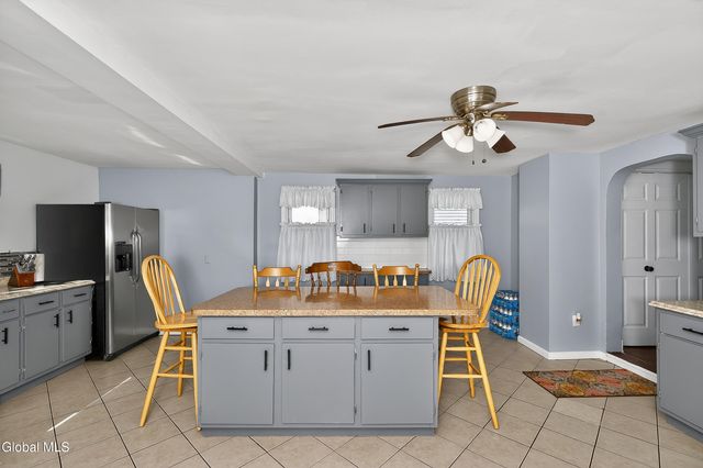 1321 Helderberg Avenue, Rotterdam, NY 12306