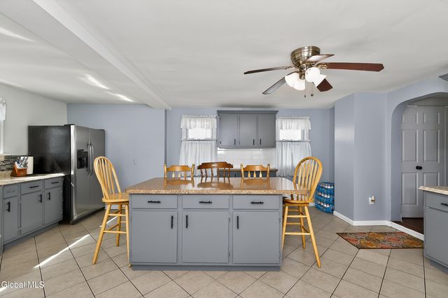 1321 Helderberg Avenue, Rotterdam, NY 12306