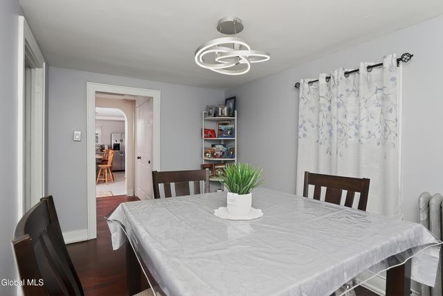 1321 Helderberg Avenue, Rotterdam, NY 12306