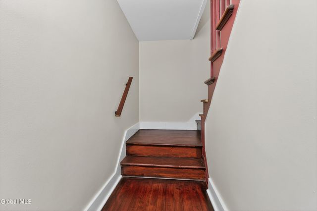 1321 Helderberg Avenue, Rotterdam, NY 12306