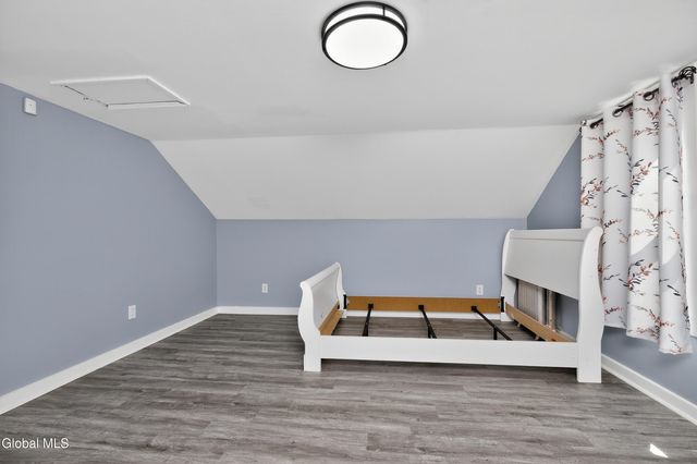 1321 Helderberg Avenue, Rotterdam, NY 12306