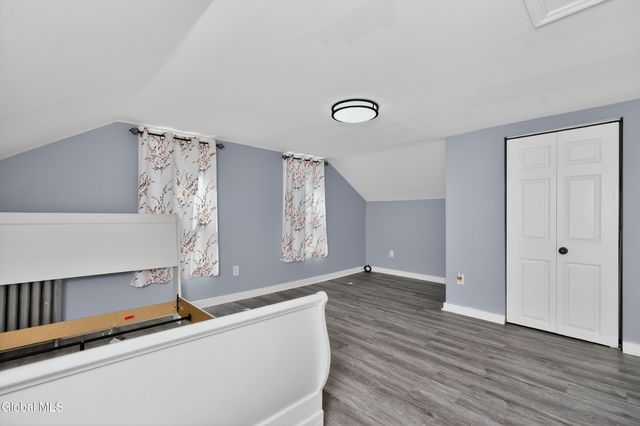 1321 Helderberg Avenue, Rotterdam, NY 12306