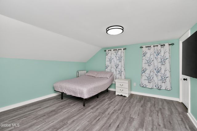 1321 Helderberg Avenue, Rotterdam, NY 12306