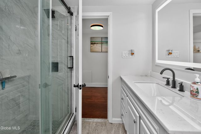 1321 Helderberg Avenue, Rotterdam, NY 12306