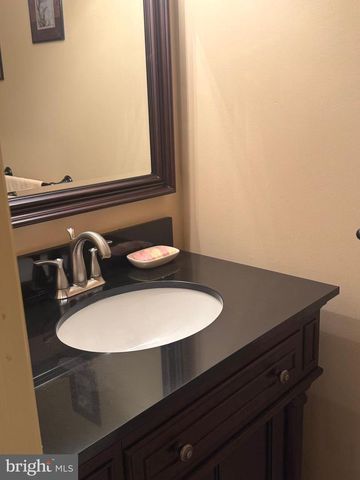 12 SCHOOL RD, Horsham, PA 19044