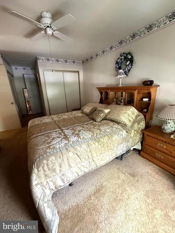 12 SCHOOL RD, Horsham, PA 19044