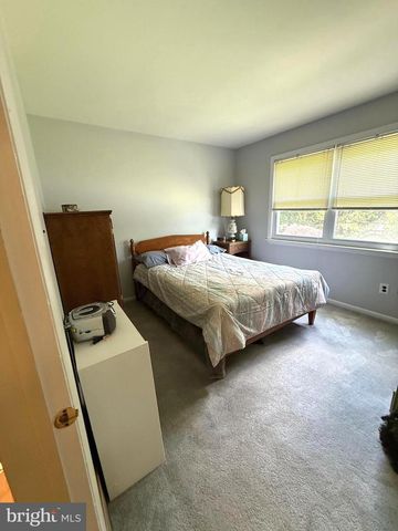12 SCHOOL RD, Horsham, PA 19044