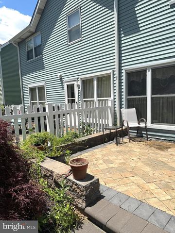 12 SCHOOL RD, Horsham, PA 19044