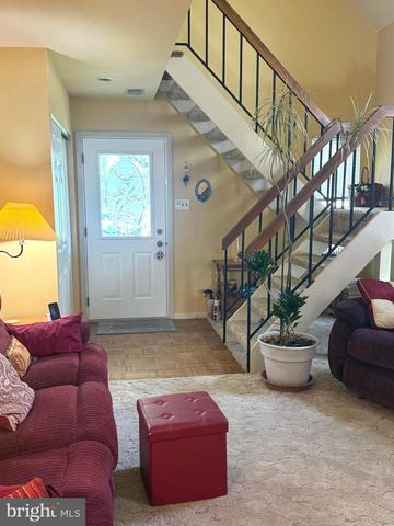 12 SCHOOL RD, Horsham, PA 19044