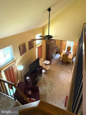 12 SCHOOL RD, Horsham, PA 19044
