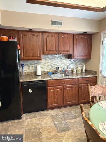 12 SCHOOL RD, Horsham, PA 19044