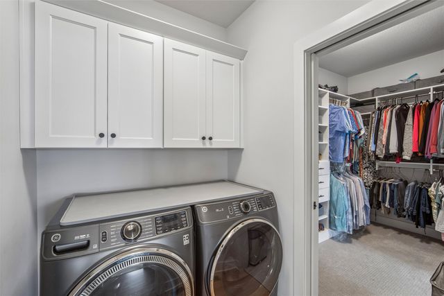 572 Napoli Avenue, West Des Moines, IA 50266