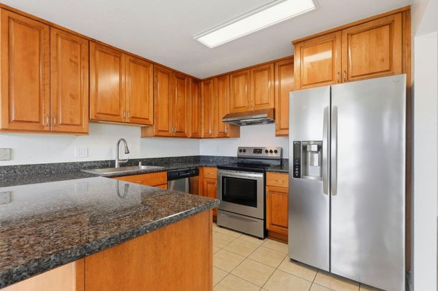 829 Stonegate Drive, South San Francisco, CA 94080