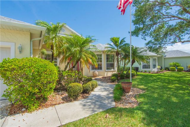 5370 E 1st Square SW, Vero Beach, FL 32968