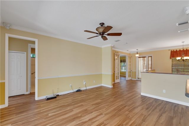 5370 E 1st Square SW, Vero Beach, FL 32968