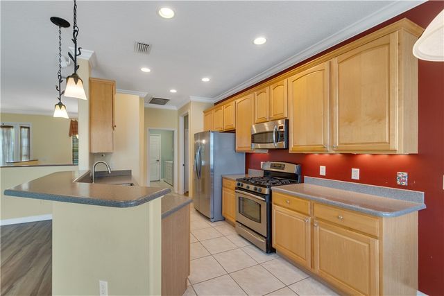 5370 E 1st Square SW, Vero Beach, FL 32968