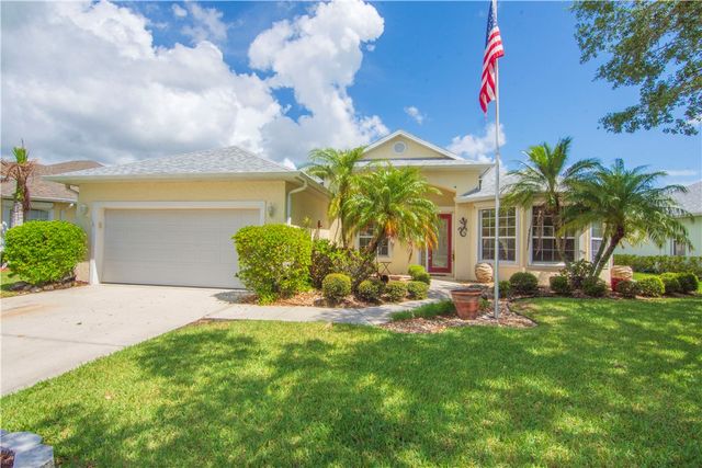 5370 E 1st Square SW, Vero Beach, FL 32968