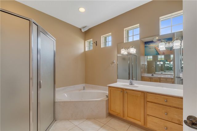 5370 E 1st Square SW, Vero Beach, FL 32968