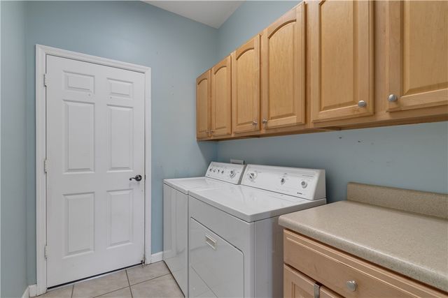 5370 E 1st Square SW, Vero Beach, FL 32968