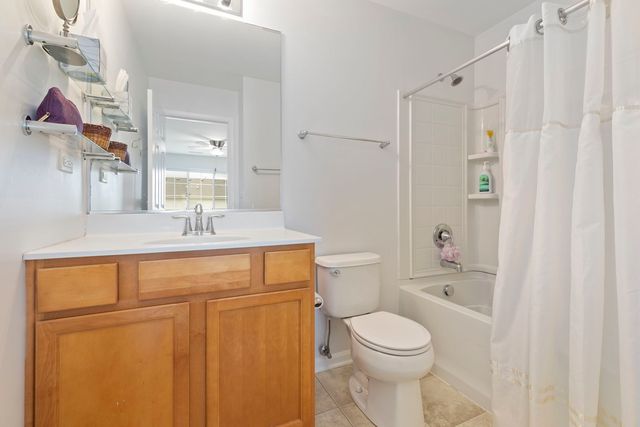10325 KERRY RIDGE Court, Chicago Ridge, IL 60415