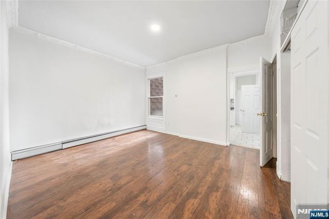 249 Summer Avenue, Newark, NJ 07104