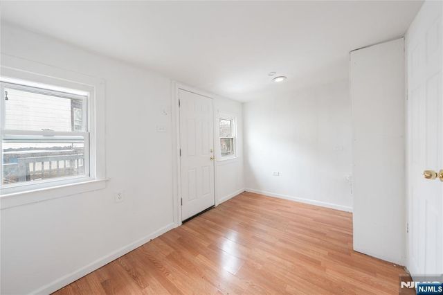 249 Summer Avenue, Newark, NJ 07104