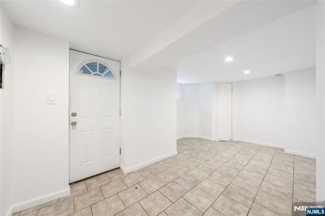 249 Summer Avenue, Newark, NJ 07104