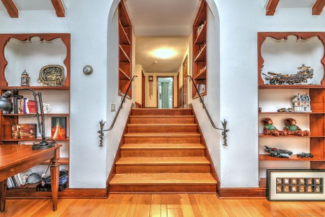 124 Churchill Road, Hamden, CT 06517